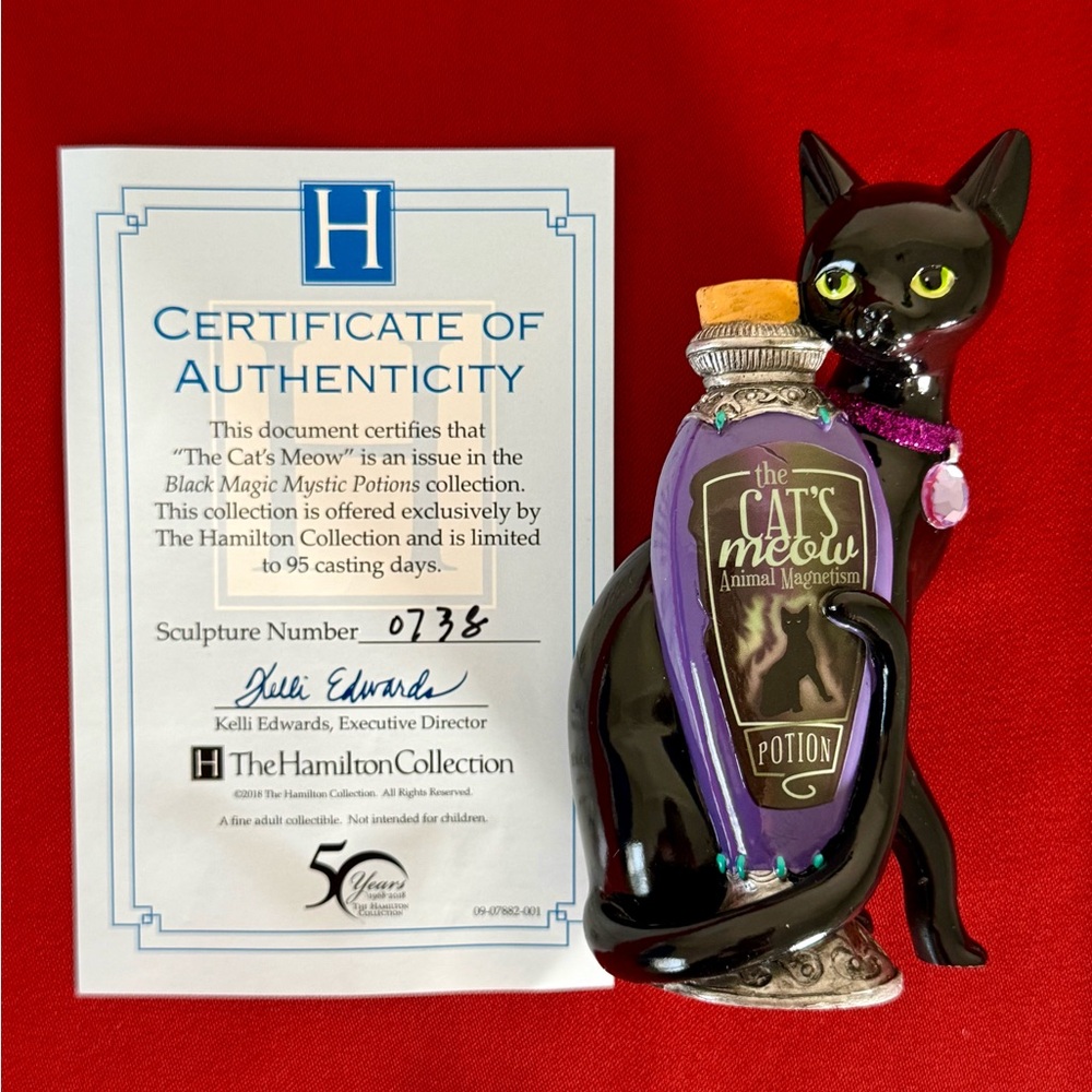 “The Cat’s Meow Black Magic Potion” ~ The Hamilton Collection NWB 🐈⬛ - Picture 2 of 7